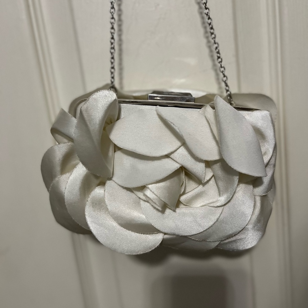 Hand bag - Picture 3 of 5